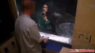 ام تتناك من ابنائها التلاته في طيزها