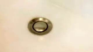 نيك في كل الحفر في الحمام مع عاهرة ساخنة